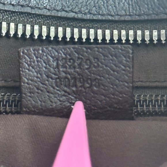 Gucci GG Canvas Messenger Crossbody Bag Brown Leather Trim Adjustable Strap - Picture 8 of 8